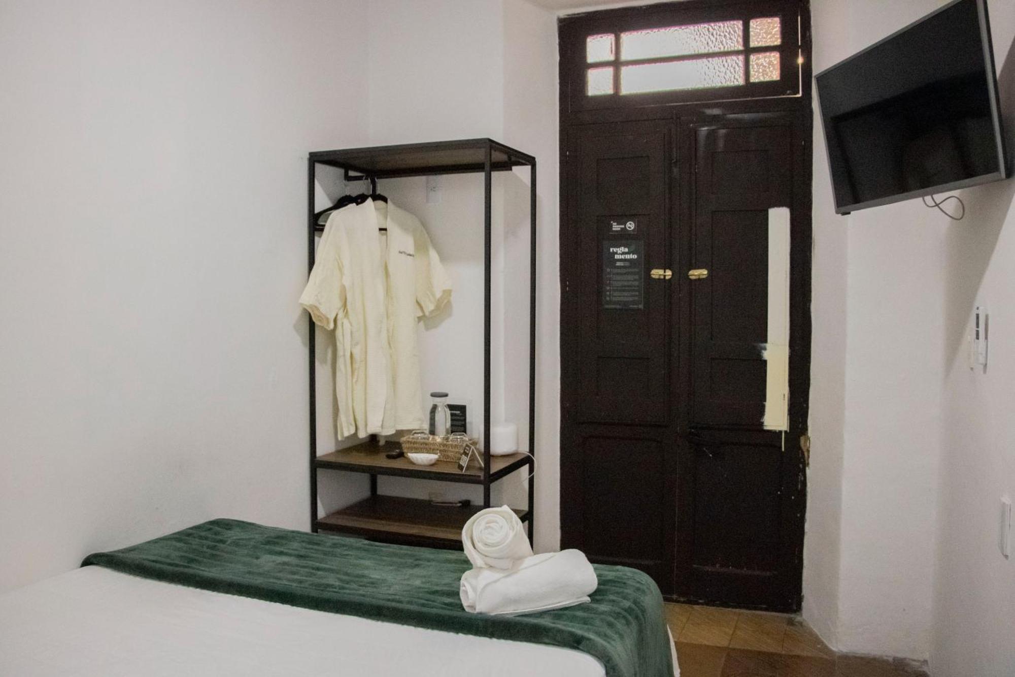 Collection O Patio Zaragoza Bed & Breakfast San Luis Potosi Exterior photo
