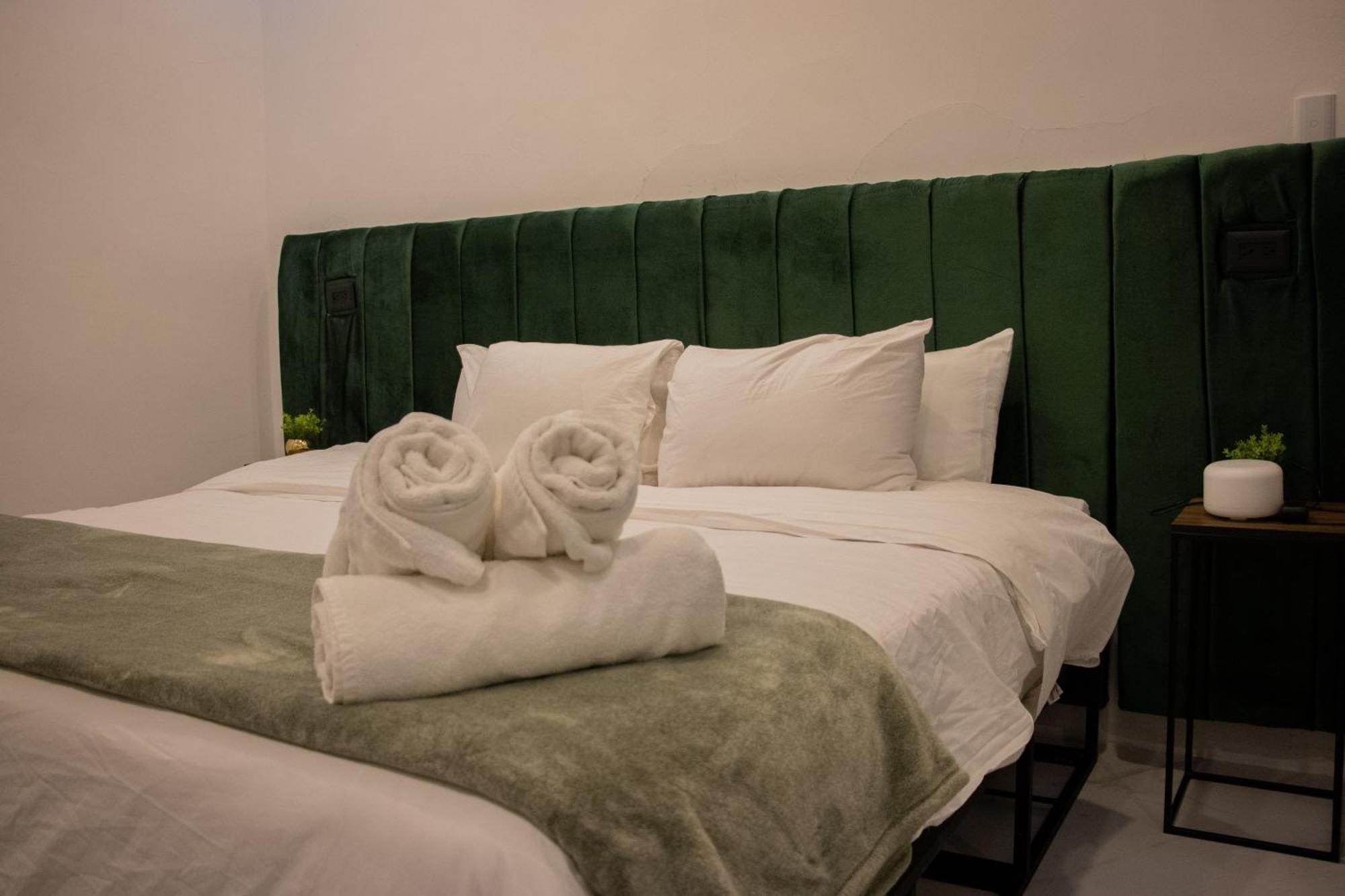 Collection O Patio Zaragoza Bed & Breakfast San Luis Potosi Exterior photo